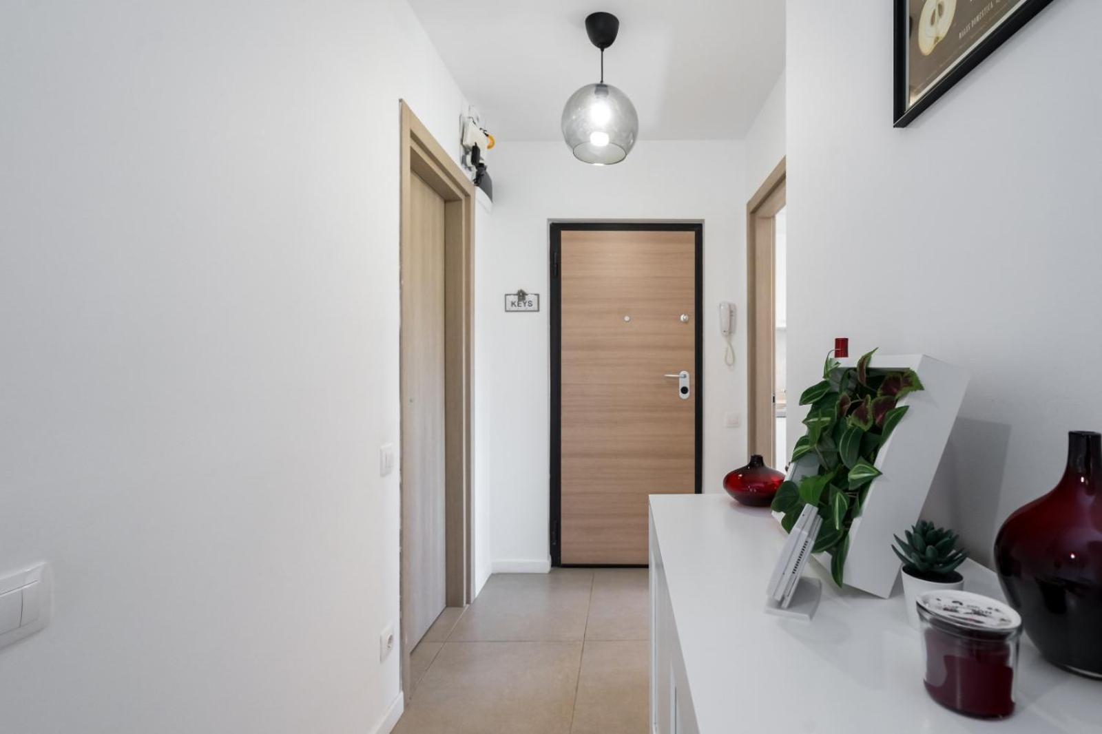 A Home Away - Politehnica Park บูคาเรสต์ ภายนอก รูปภาพ
