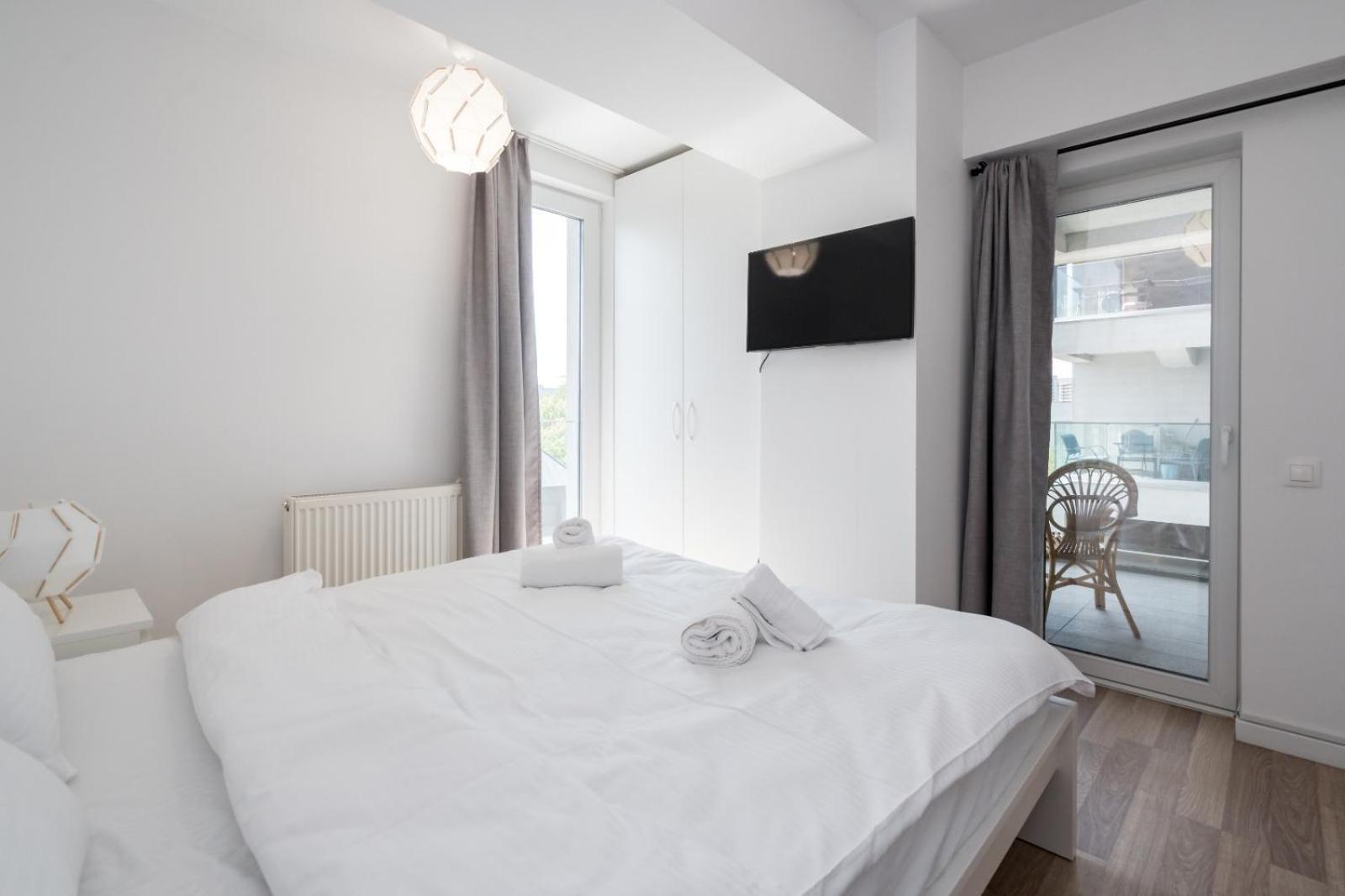 A Home Away - Politehnica Park บูคาเรสต์ ภายนอก รูปภาพ