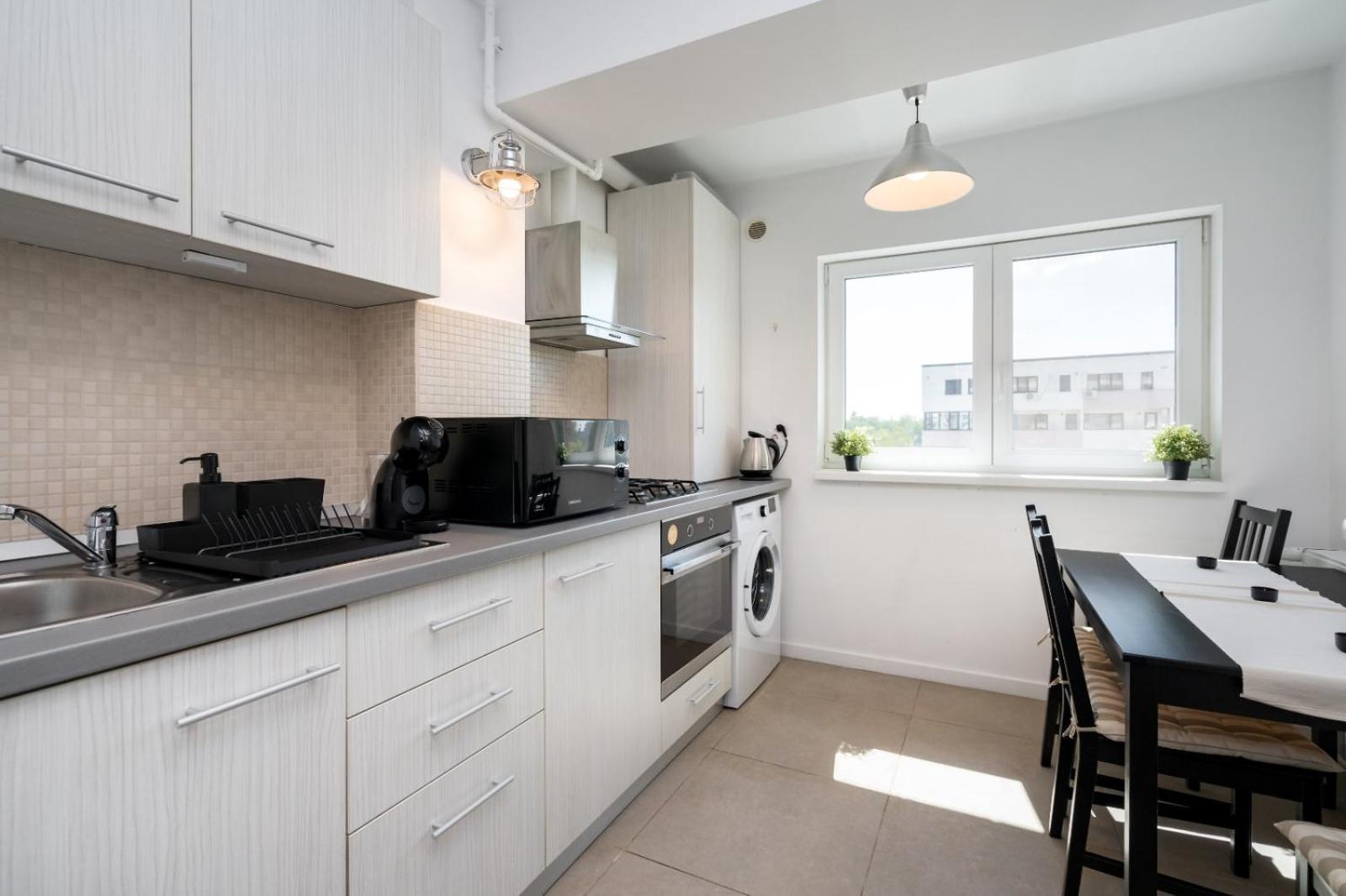 A Home Away - Politehnica Park บูคาเรสต์ ภายนอก รูปภาพ