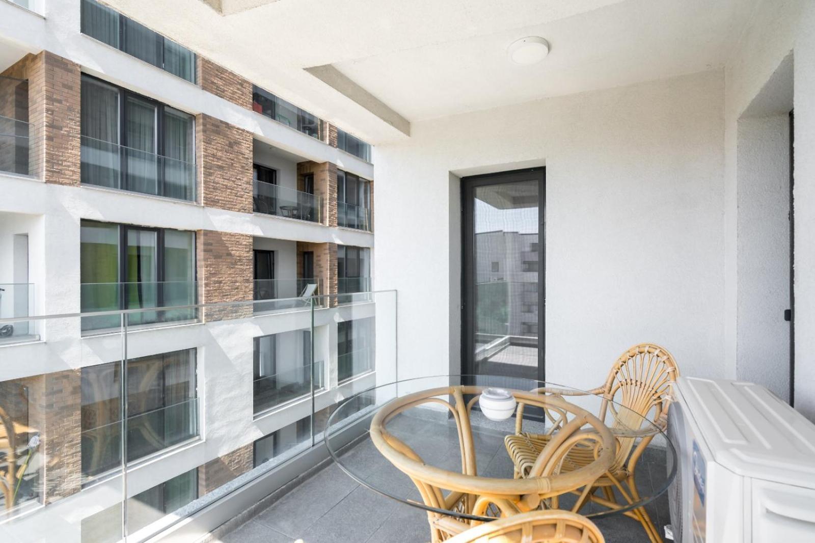A Home Away - Politehnica Park บูคาเรสต์ ภายนอก รูปภาพ